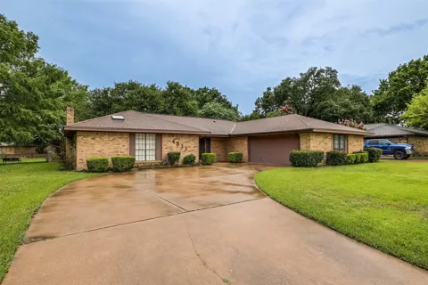 4533 Cinnamon Hill Drive