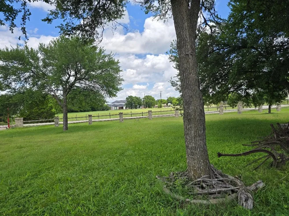 1100 Creek Bend Lane Lucas, TX 75002