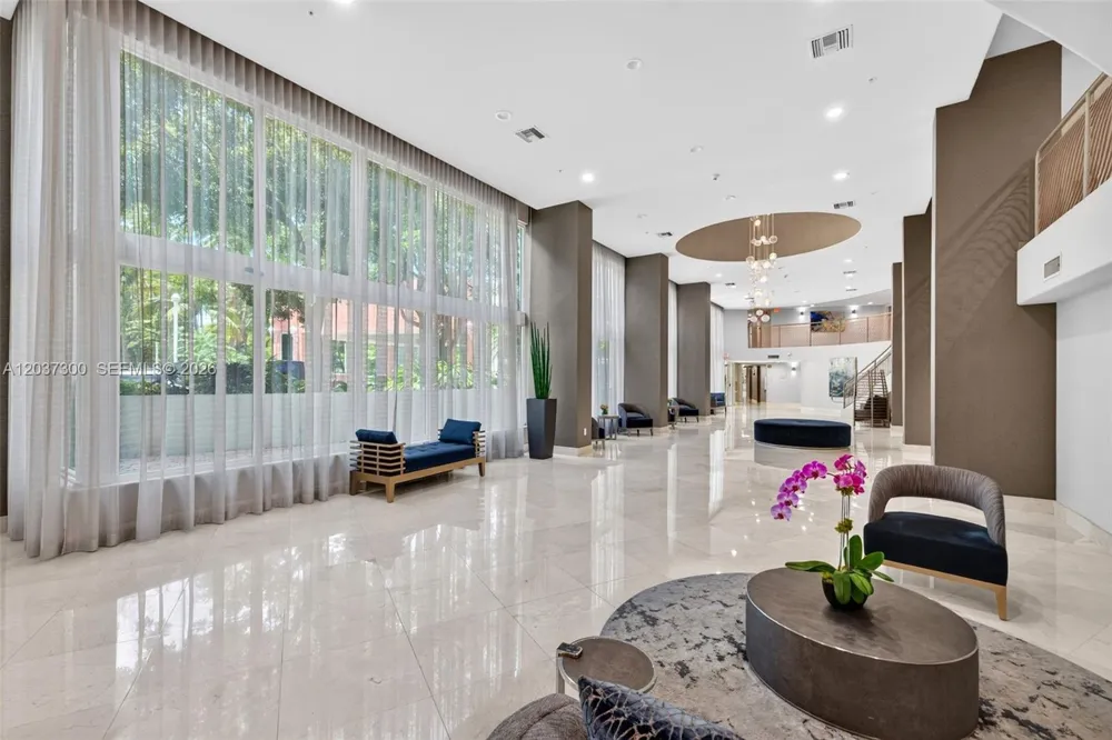 3370 Hidden Bay Dr ##UPH3715 Aventura, FL 33180