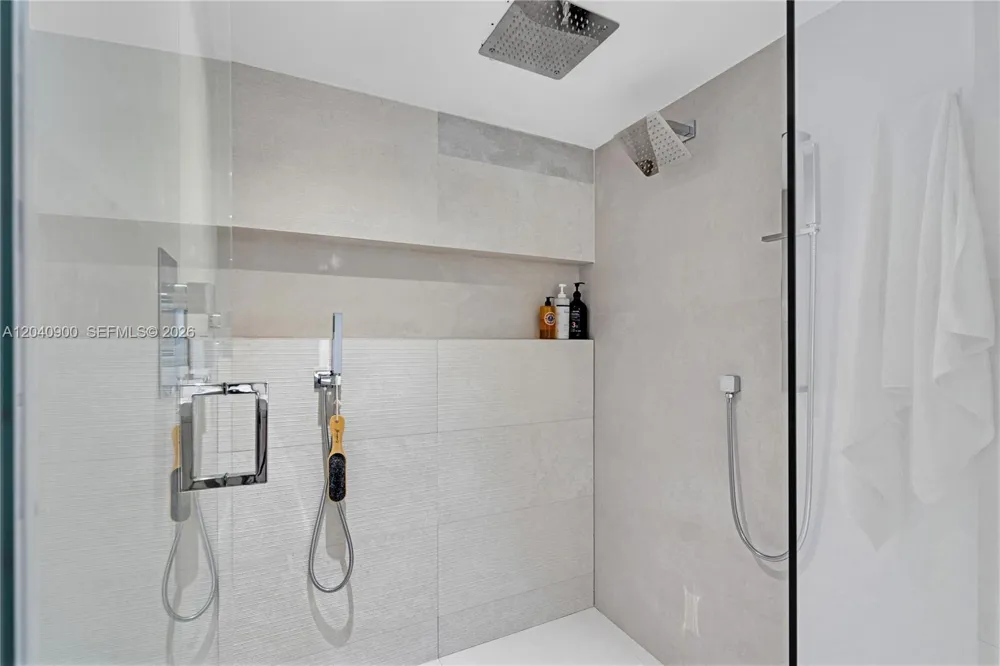 201 Crandon Blvd #530 Key Biscayne, FL 33149