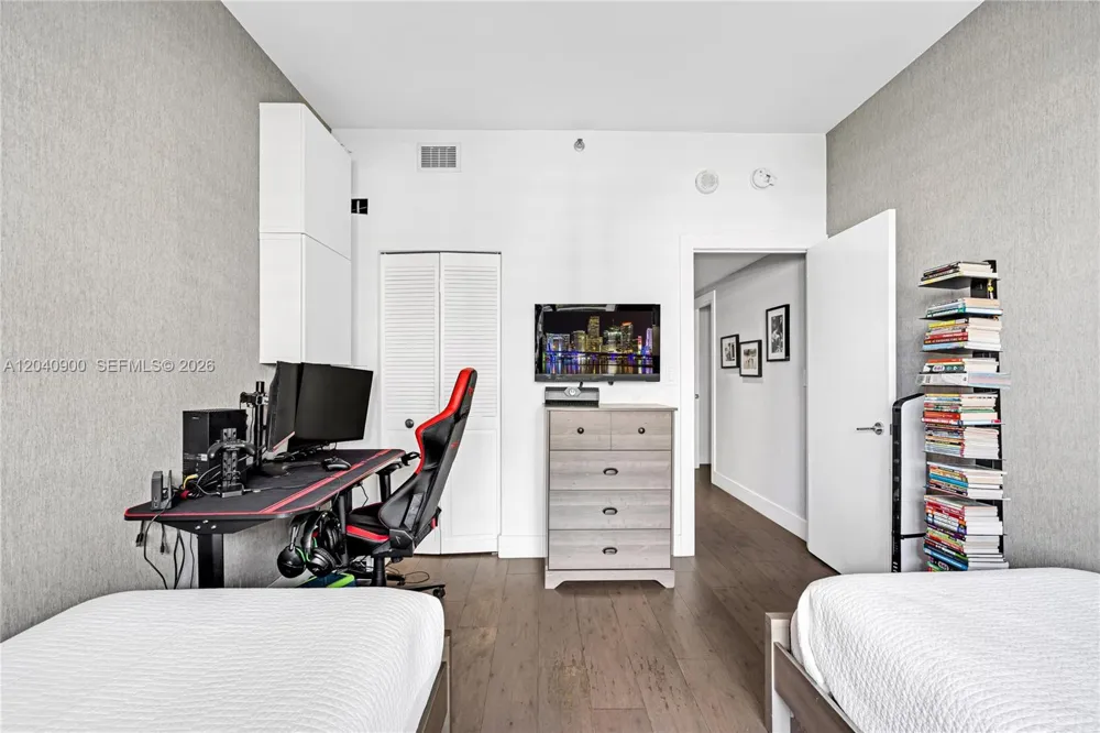 201 Crandon Blvd #530 Key Biscayne, FL 33149