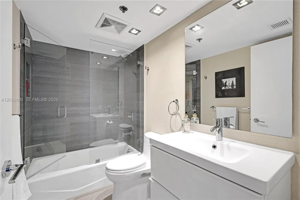 201 Crandon Blvd #530 Key Biscayne, FL 33149