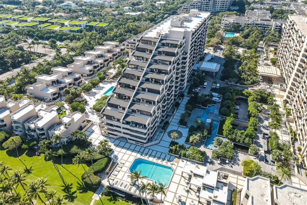 201 Crandon Blvd #530 Key Biscayne, FL 33149