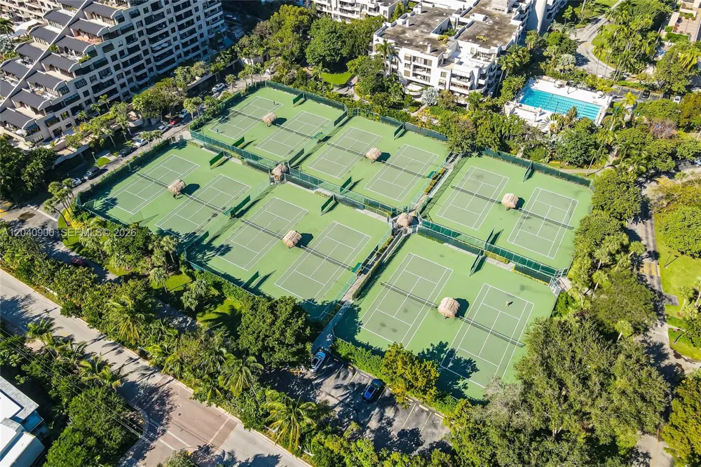 201 Crandon Blvd #530 Key Biscayne, FL 33149