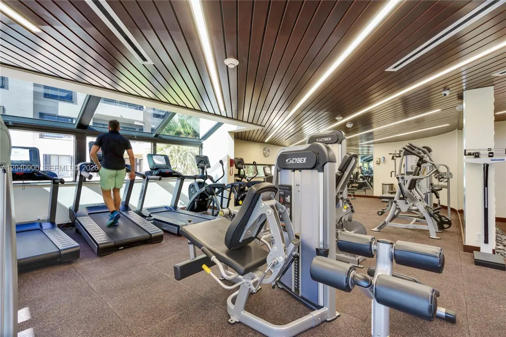 201 Crandon Blvd #530 Key Biscayne, FL 33149