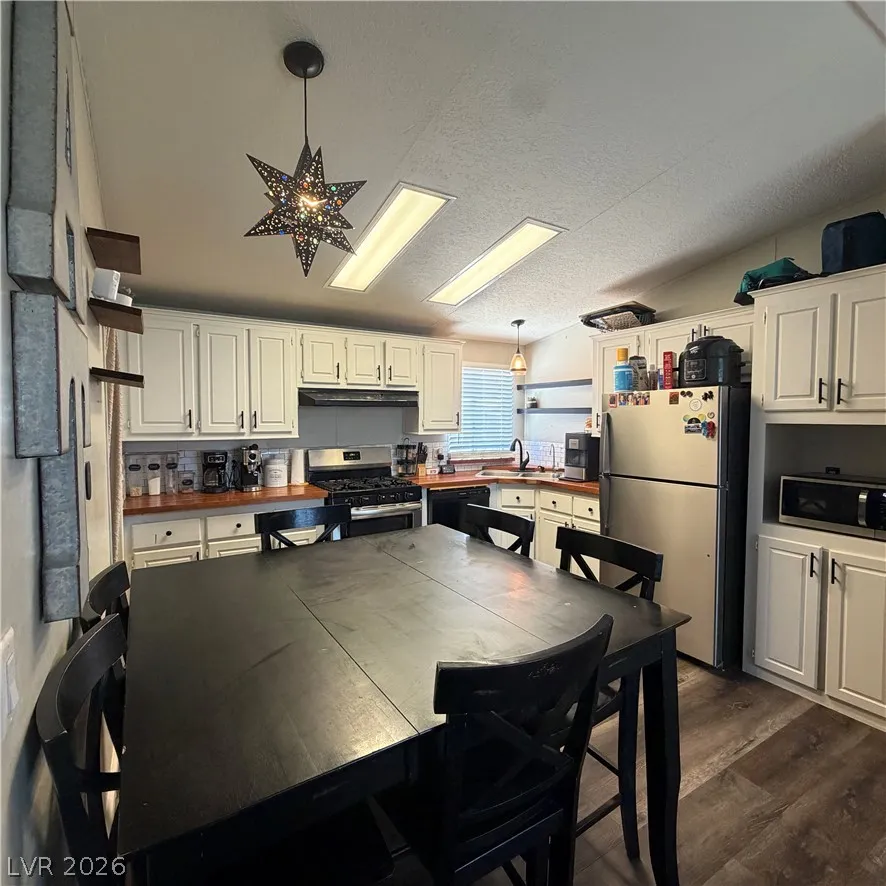 484 Michael Way Alamo, NV 89001