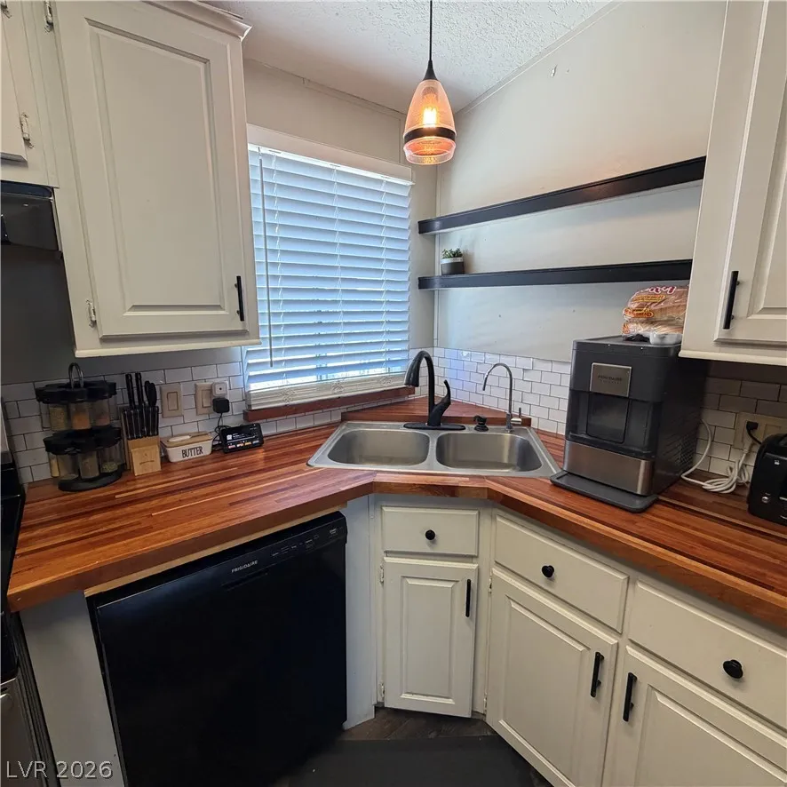 484 Michael Way Alamo, NV 89001