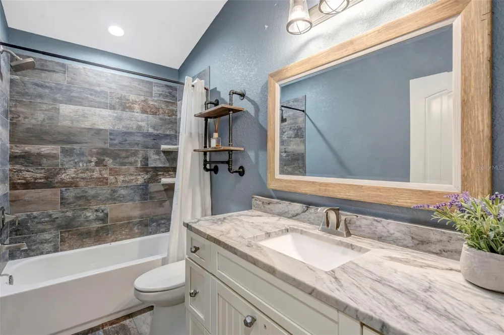 4243 NANCY CREEK BOULEVARD Brooksville, FL 34602