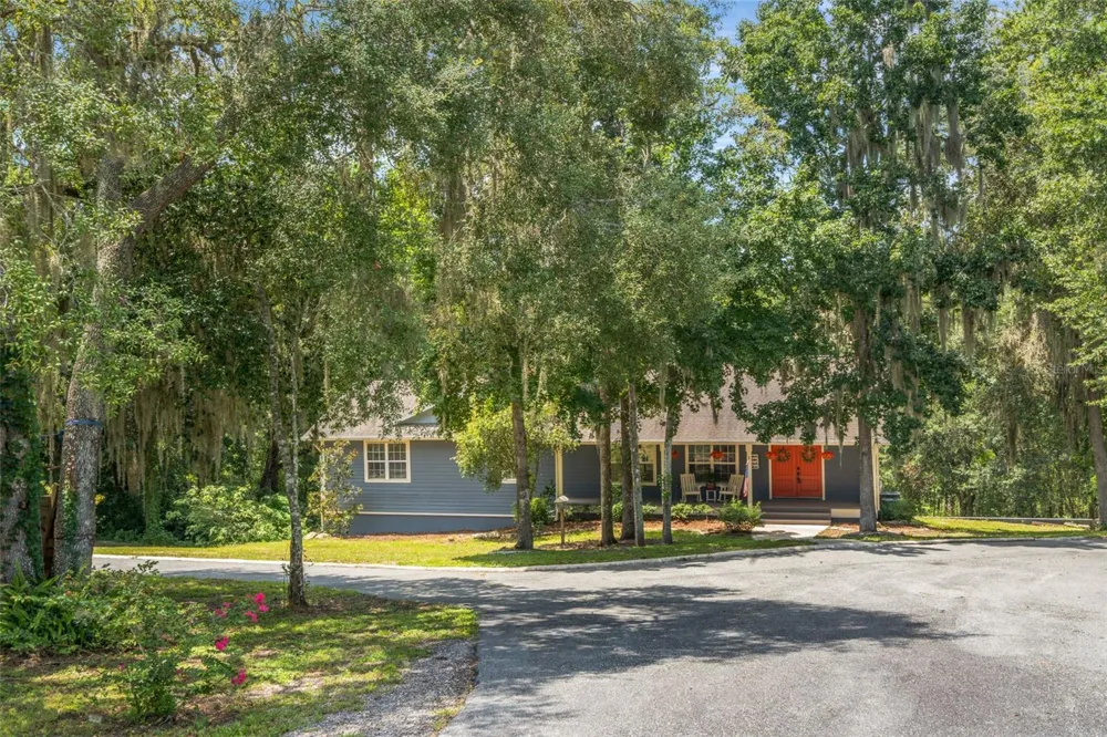 4243 NANCY CREEK BOULEVARD Brooksville, FL 34602