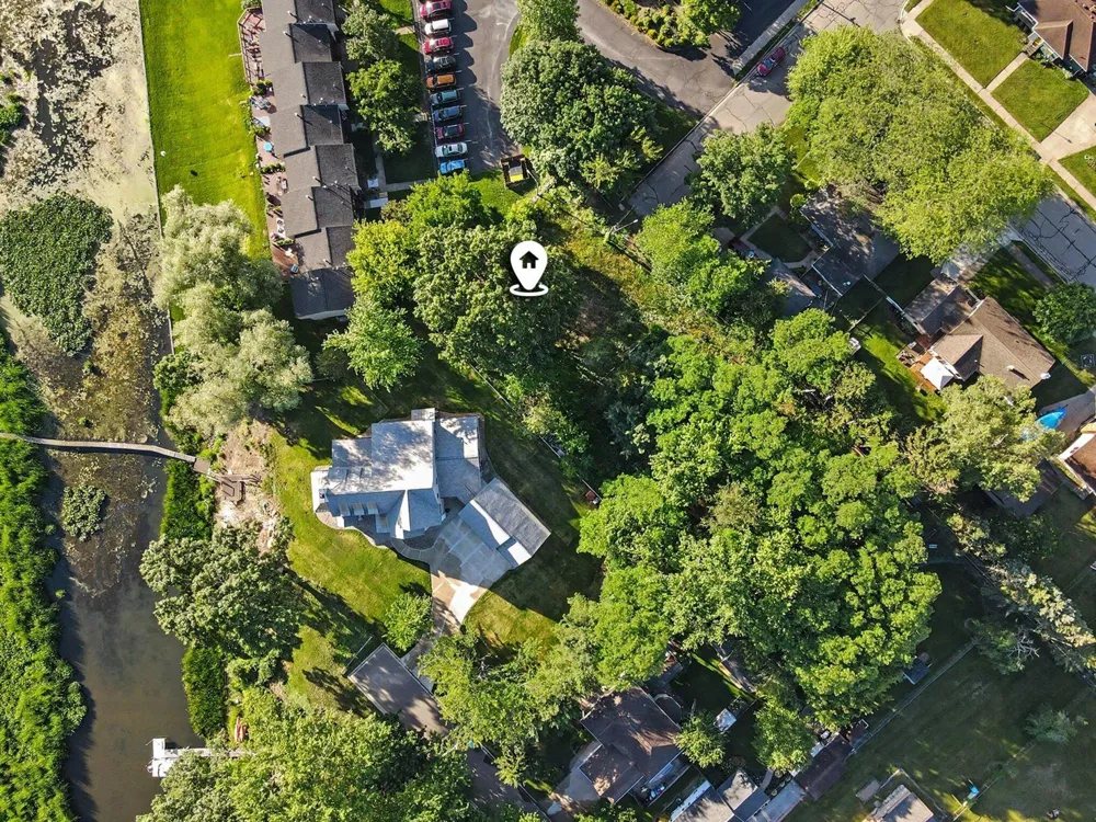411 Gidley Circle Grand Haven City, MI 49417
