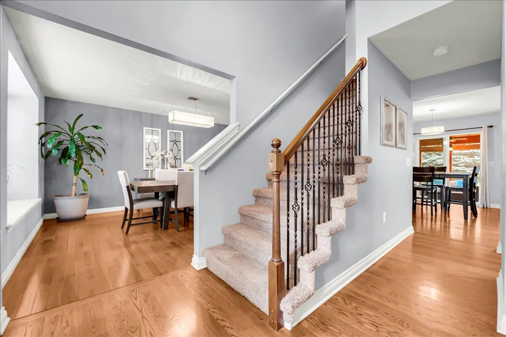 760 Pembroke Drive Saline City, MI 48176