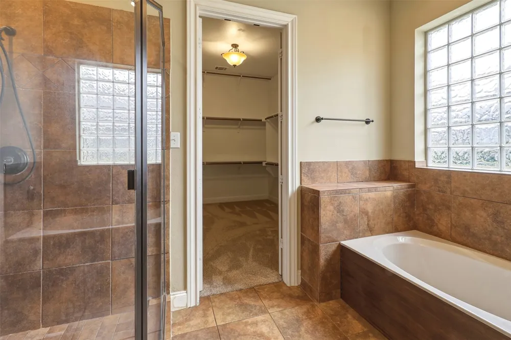 340 Sun Ray Horseshoe Bay, TX 78657