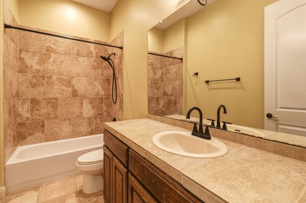 340 Sun Ray Horseshoe Bay, TX 78657
