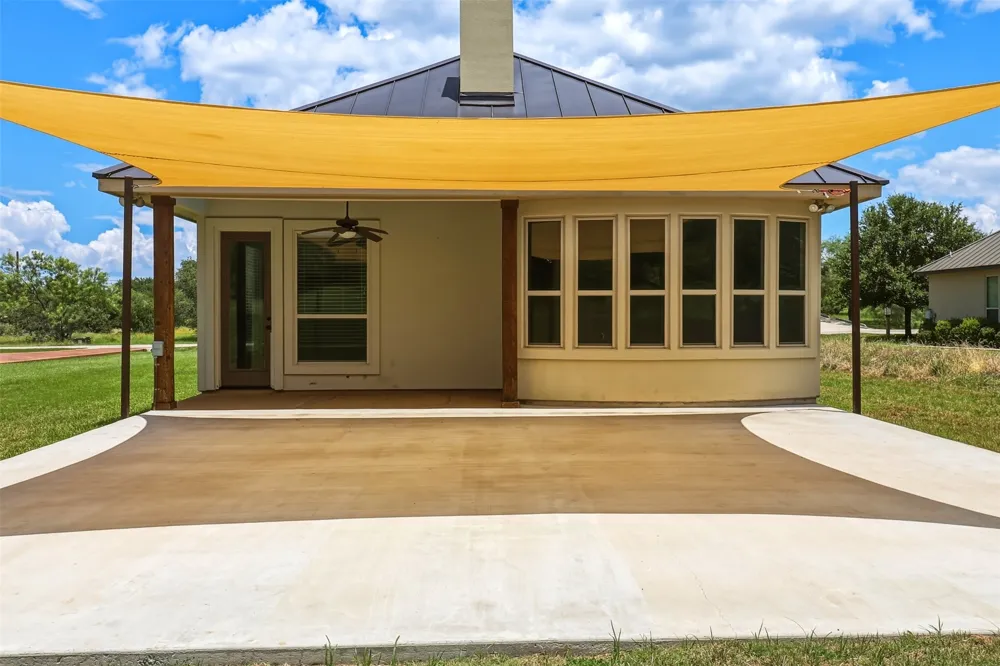 340 Sun Ray Horseshoe Bay, TX 78657