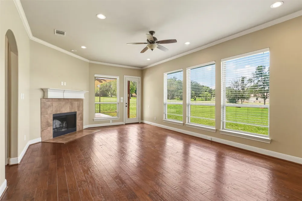 340 Sun Ray Horseshoe Bay, TX 78657