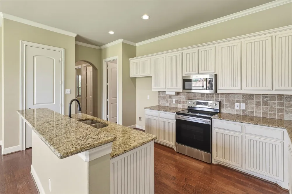 340 Sun Ray Horseshoe Bay, TX 78657