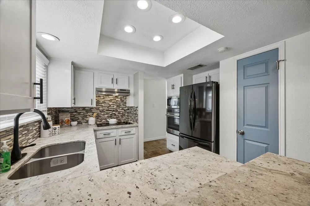 810 Halewood Drive Houston, TX 77062
