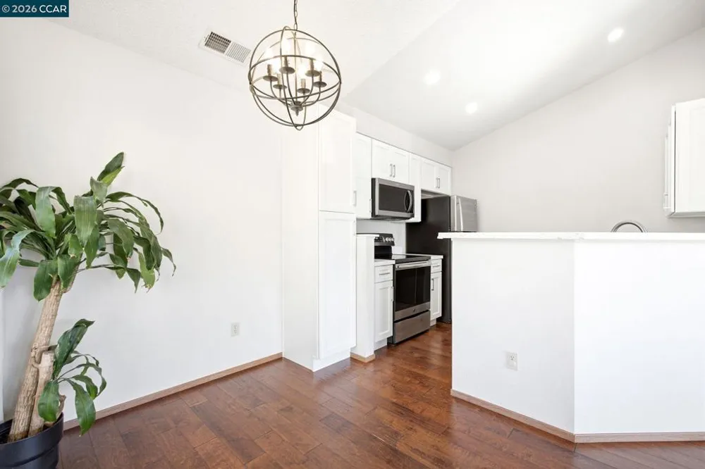 1111 Devonwood Hercules, CA 94547