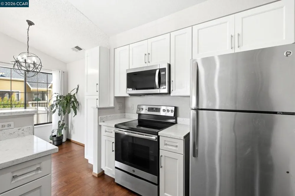 1111 Devonwood Hercules, CA 94547