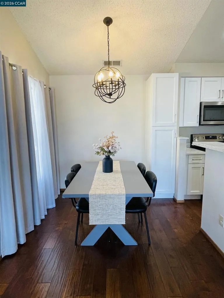 1111 Devonwood Hercules, CA 94547