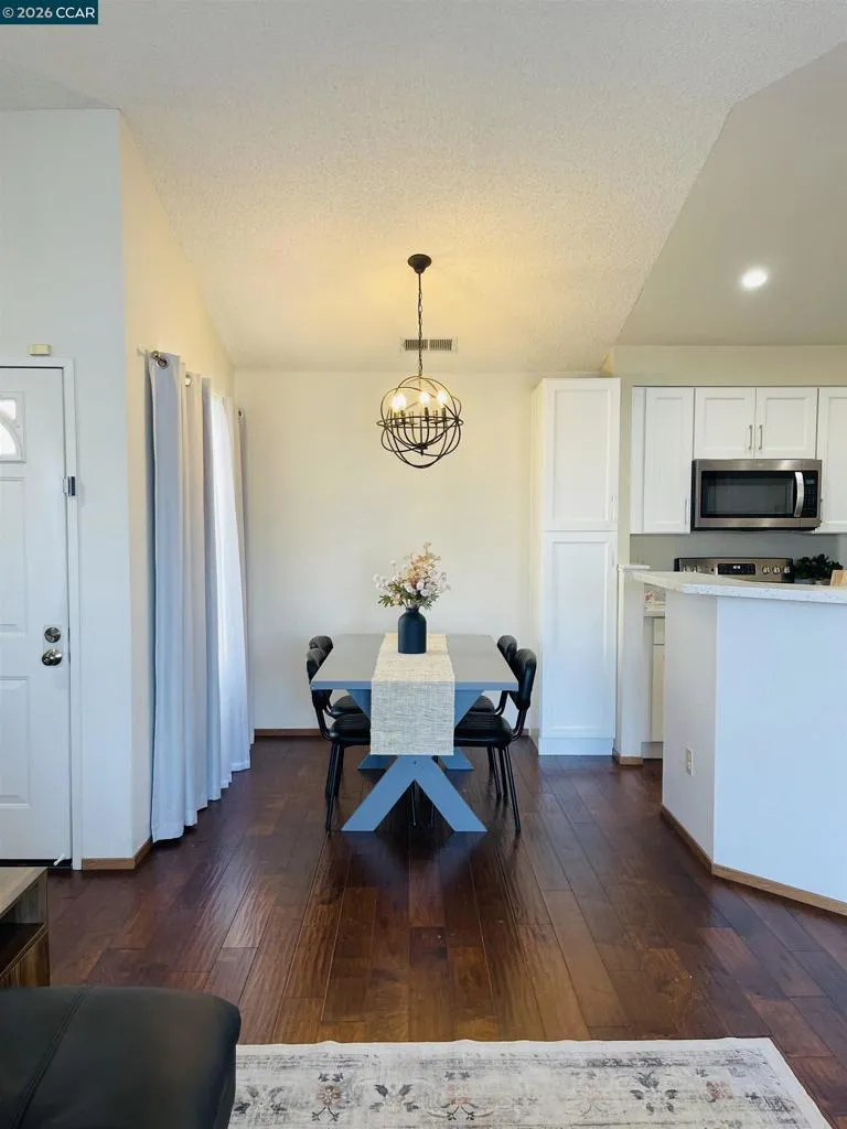 1111 Devonwood Hercules, CA 94547