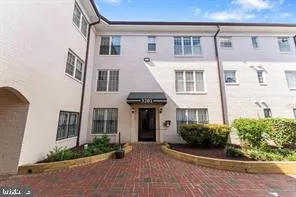 3201 8TH STREET SE #10