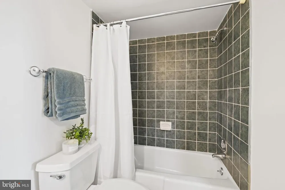 5101 RIVER ROAD #513 Bethesda, MD 20816