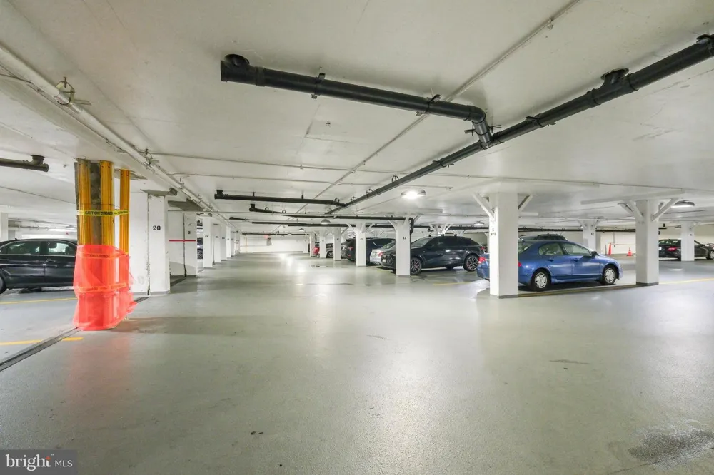 5101 RIVER ROAD #513 Bethesda, MD 20816