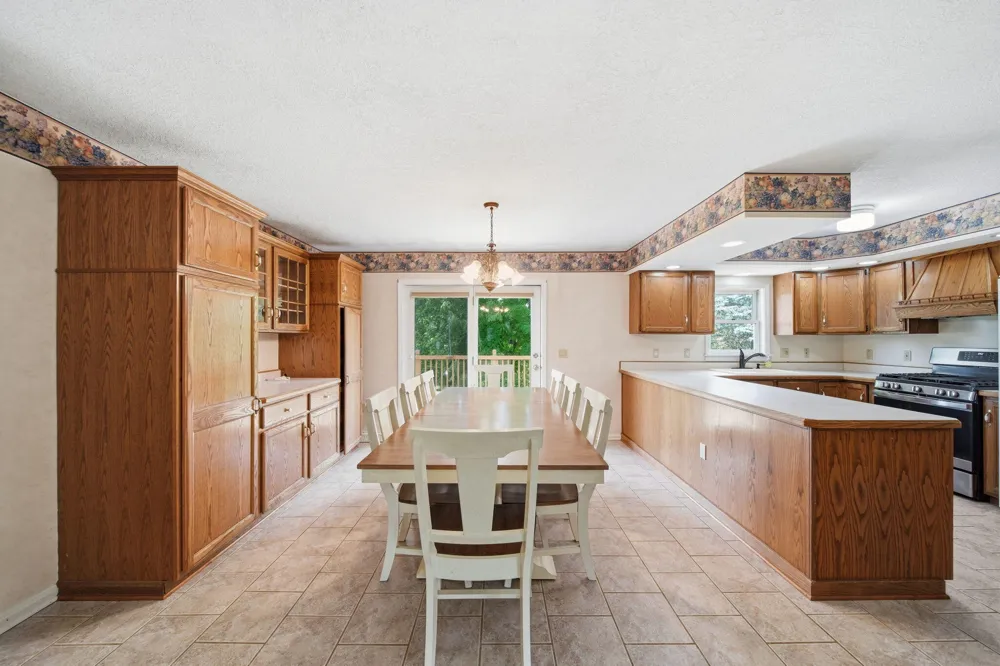 10770 Brix Highway Brooklyn, MI 49230