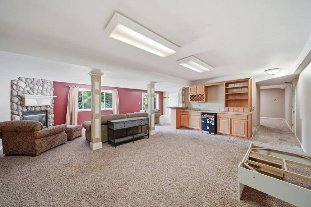 10770 Brix Highway Brooklyn, MI 49230