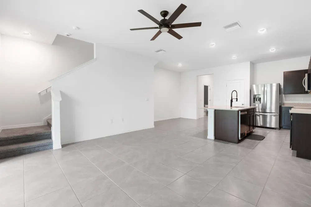 5052 CAPTAIN DAVIS DRIVE Wimauma, FL 33598