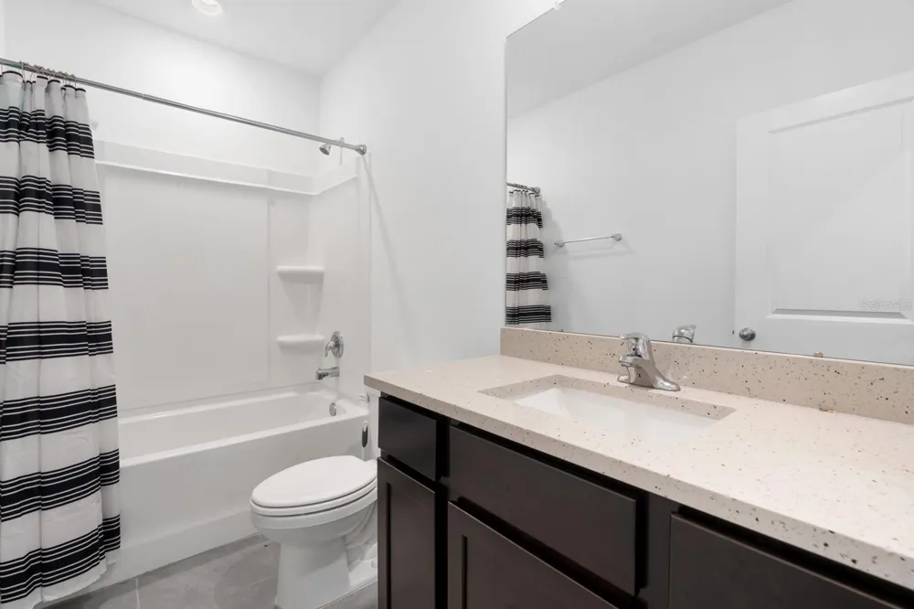 5052 CAPTAIN DAVIS DRIVE Wimauma, FL 33598