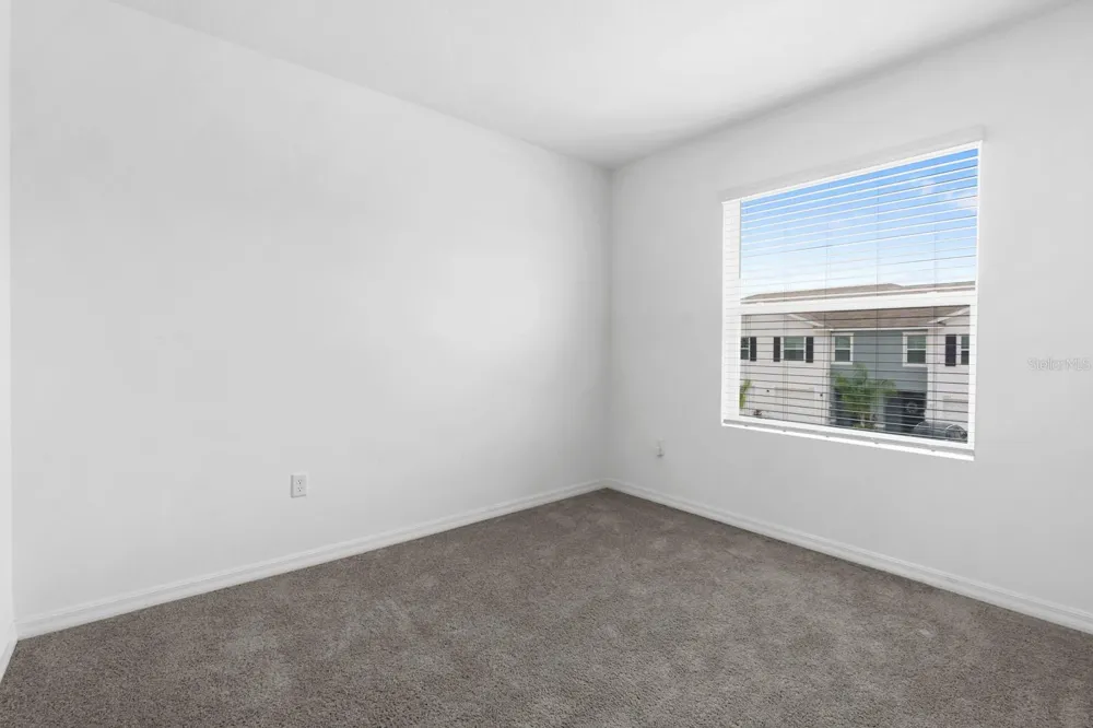 5052 CAPTAIN DAVIS DRIVE Wimauma, FL 33598