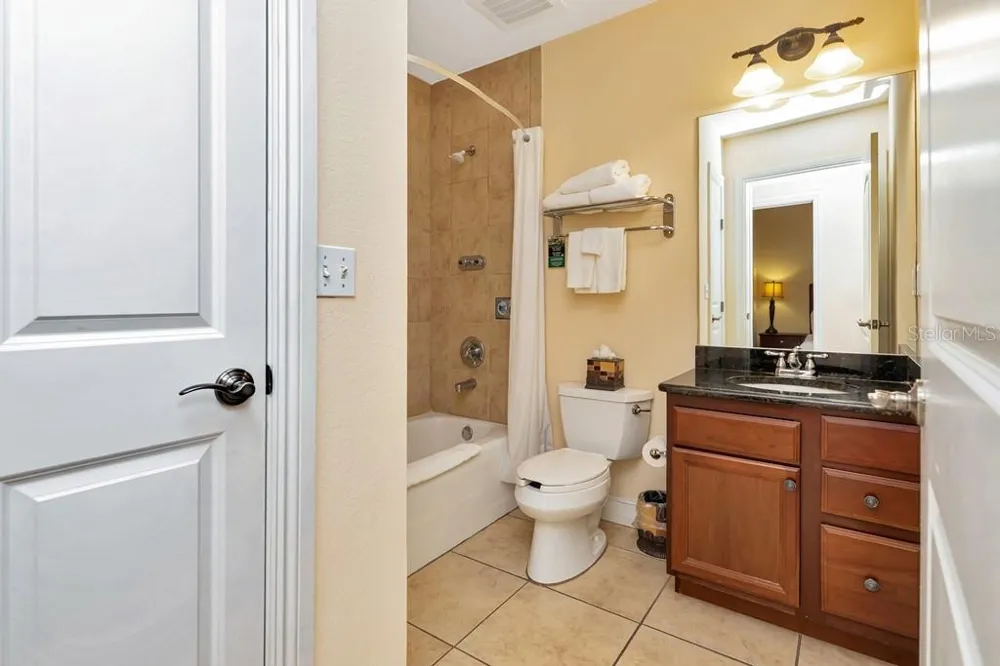 13941 CLUBHOUSE DRIVE #103 Tampa, FL 33618