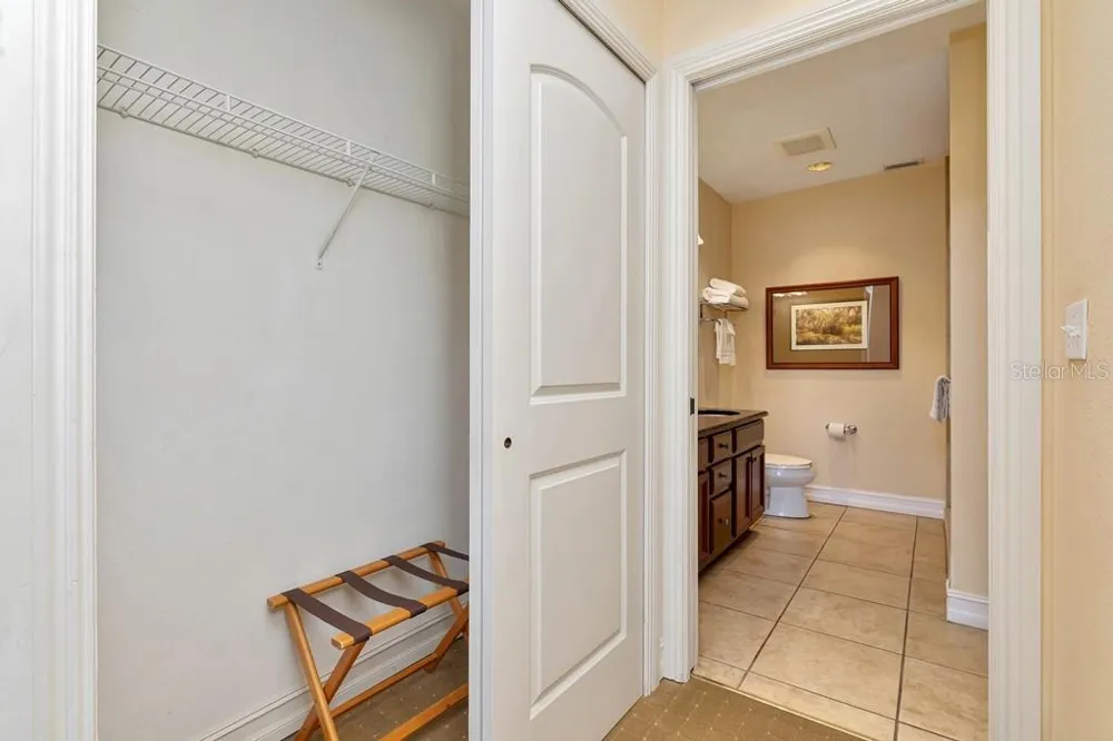 13941 CLUBHOUSE DRIVE #103 Tampa, FL 33618