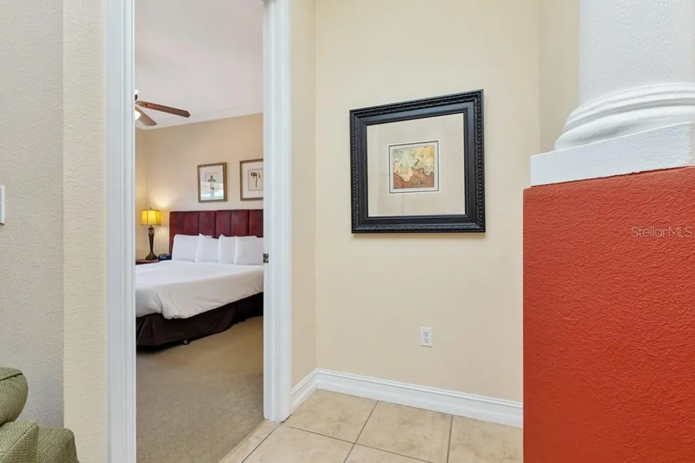 13941 CLUBHOUSE DRIVE #103 Tampa, FL 33618