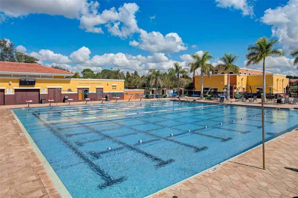 13941 CLUBHOUSE DRIVE #103 Tampa, FL 33618