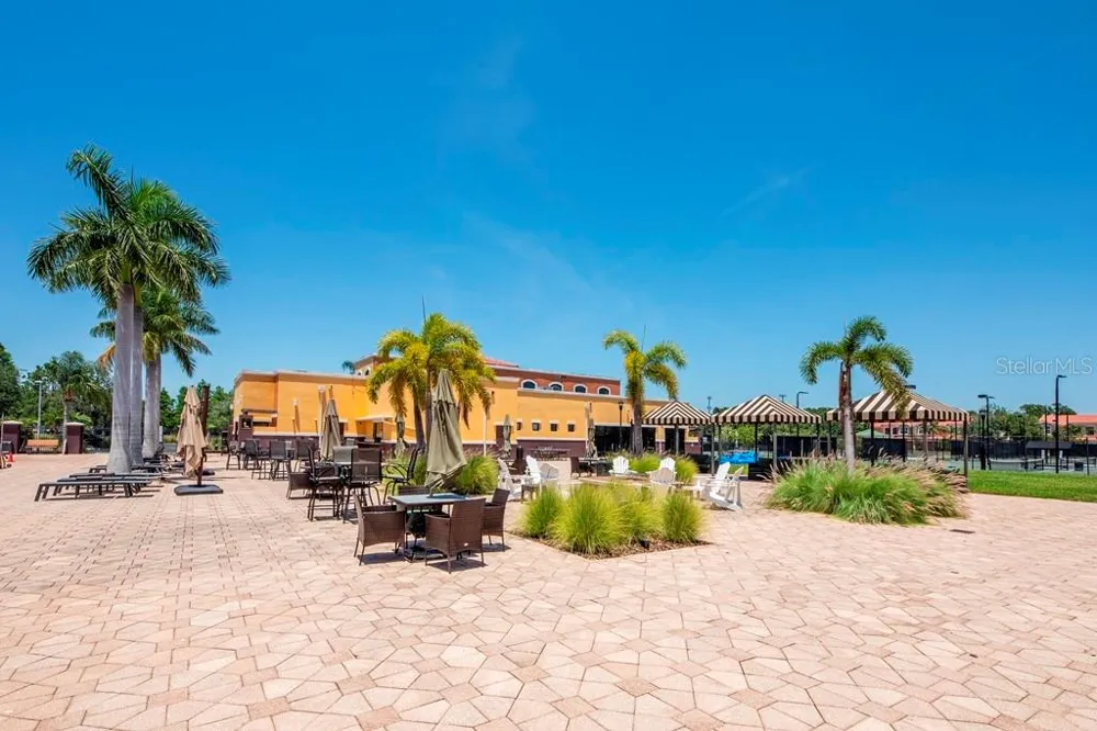 13941 CLUBHOUSE DRIVE #103 Tampa, FL 33618