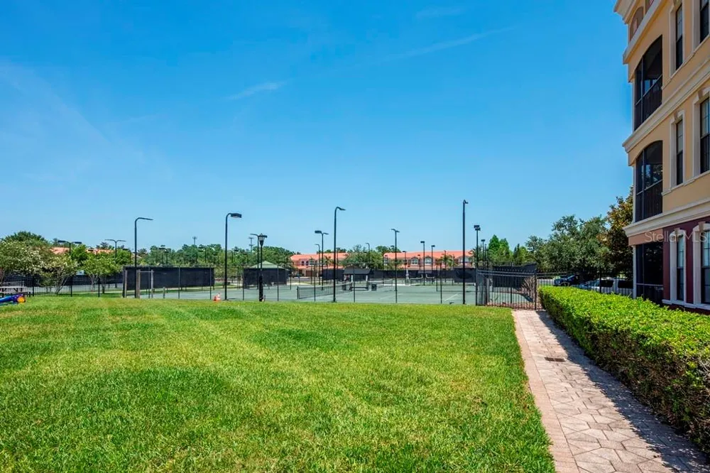 13941 CLUBHOUSE DRIVE #103 Tampa, FL 33618