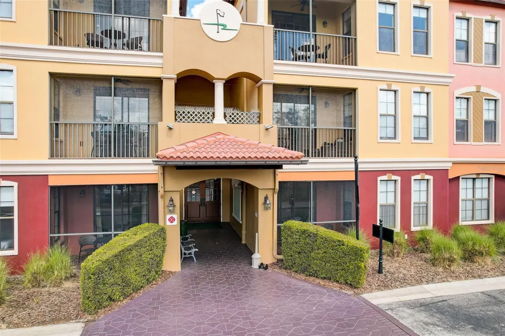 13941 CLUBHOUSE DRIVE #103 Tampa, FL 33618