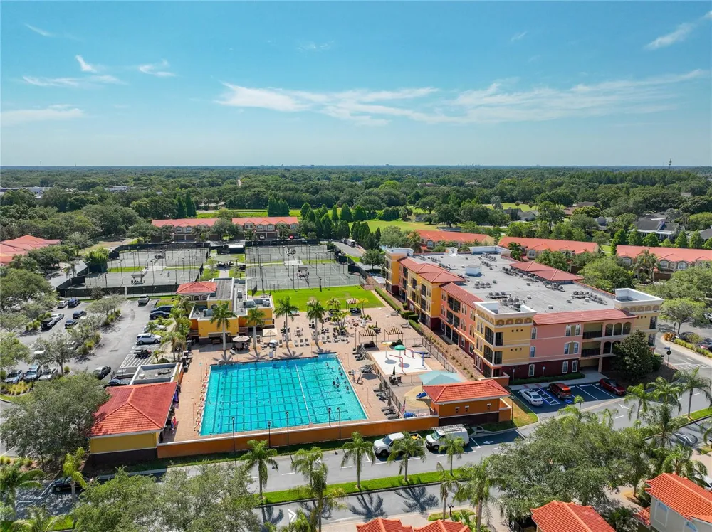 13941 CLUBHOUSE DRIVE #103 Tampa, FL 33618