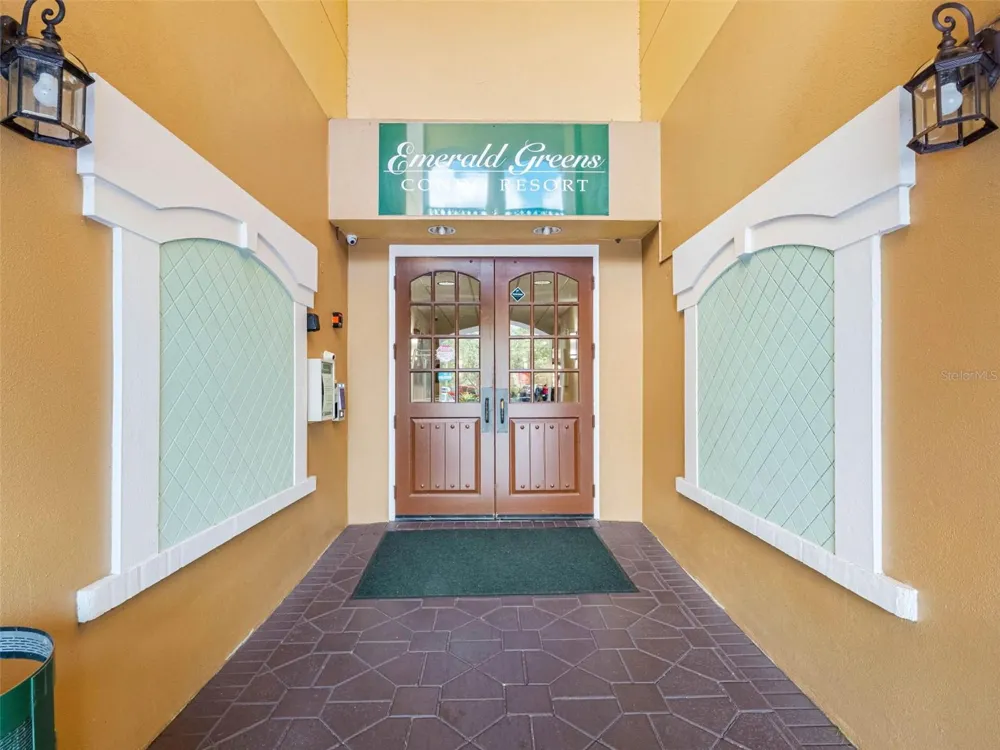 13941 CLUBHOUSE DRIVE #103 Tampa, FL 33618