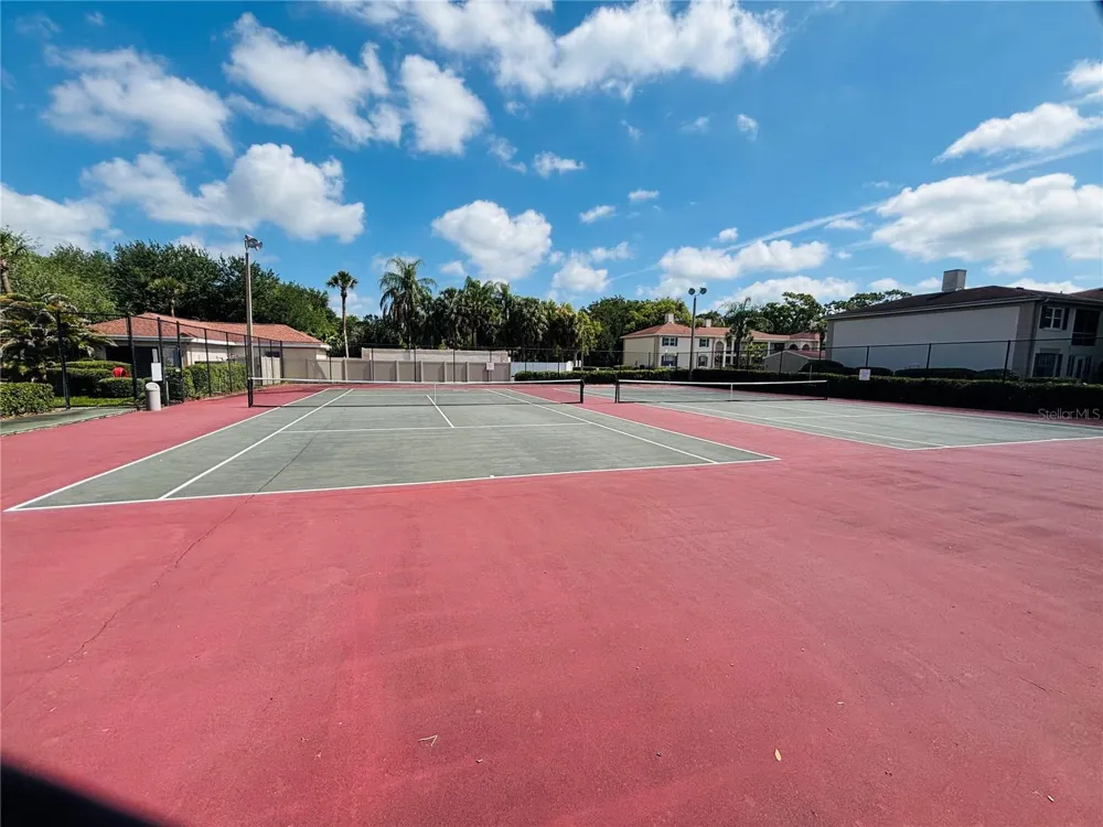 10356 CARROLLWOOD LANE #205 Tampa, FL 33618