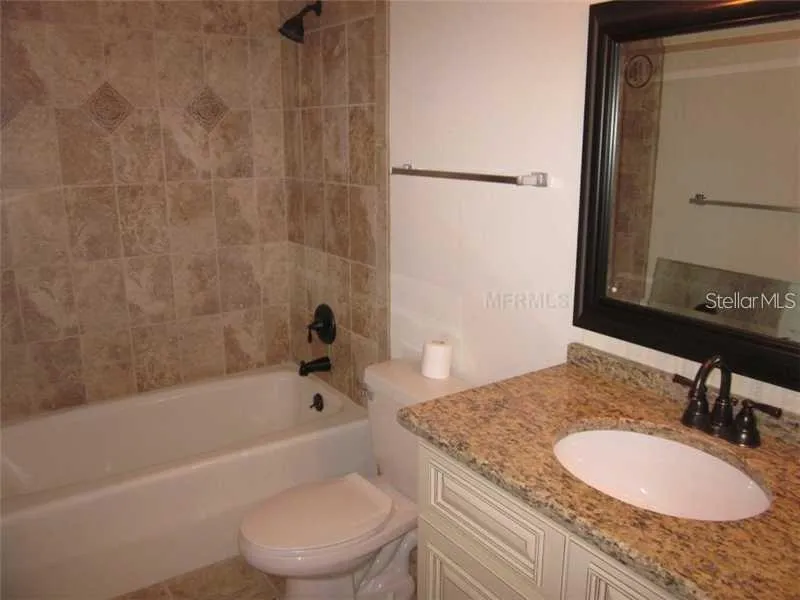 10356 CARROLLWOOD LANE #205 Tampa, FL 33618