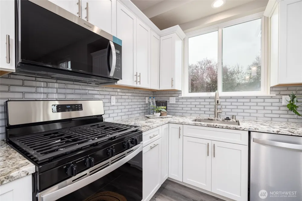 1515 Waugh Road #C Mount Vernon, WA 98273