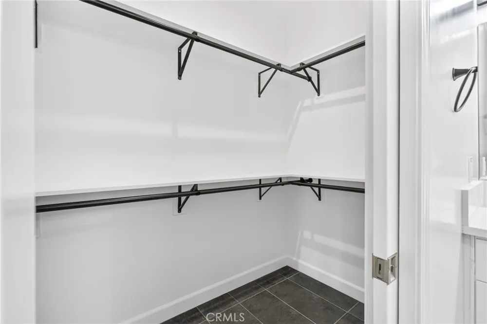 593 E 12th St #1 Beaumont, CA 92223