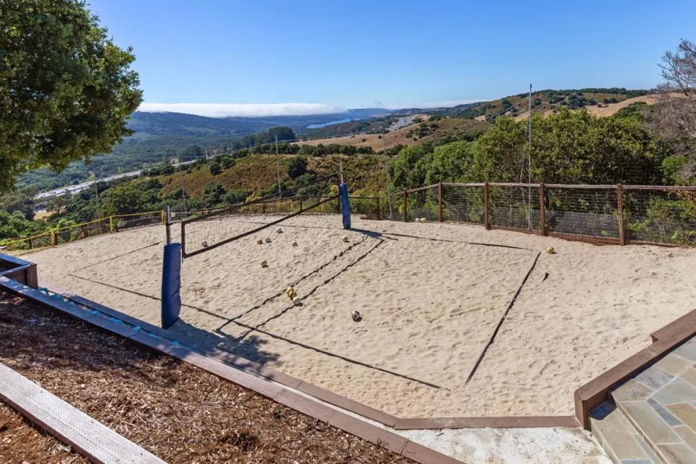 465 W Maple Way Woodside, CA 94062