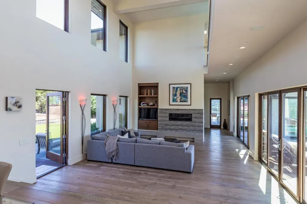 465 W Maple Way Woodside, CA 94062