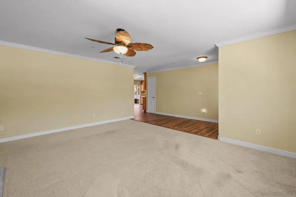 12651 Ridgeton Lakeside, CA 92040
