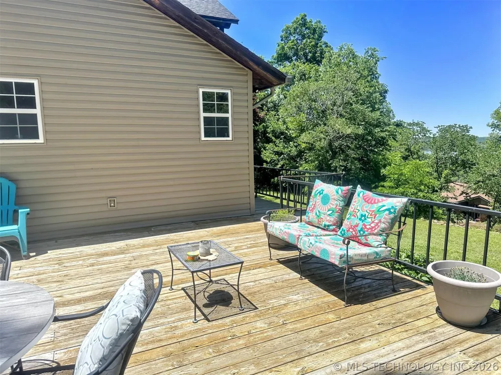 3293 W Southern Avenue Hulbert, OK 74441